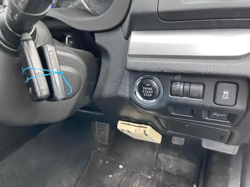 SUBARU IMPREZA SPORTS 2.0I Image 12