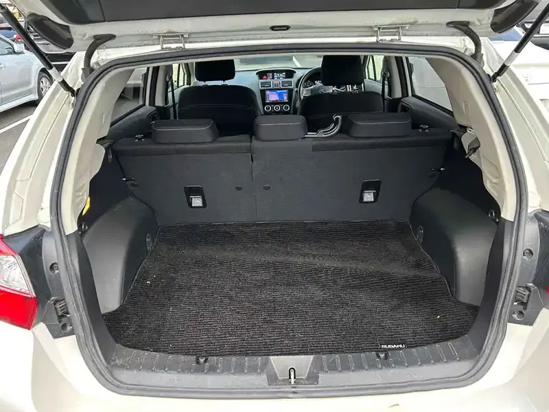 SUBARU IMPREZA XV 4WD 2.0I-L EYESIGHT Image 30