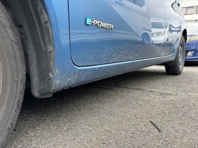NISSAN NOTE E-PWER X Image 9