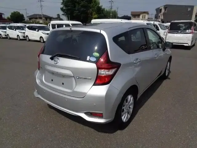 NISSAN NOTE E-POWER X Image 2