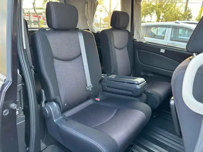 NISSAN SERENA HIGHWAY STAR S HYBRID Image 17
