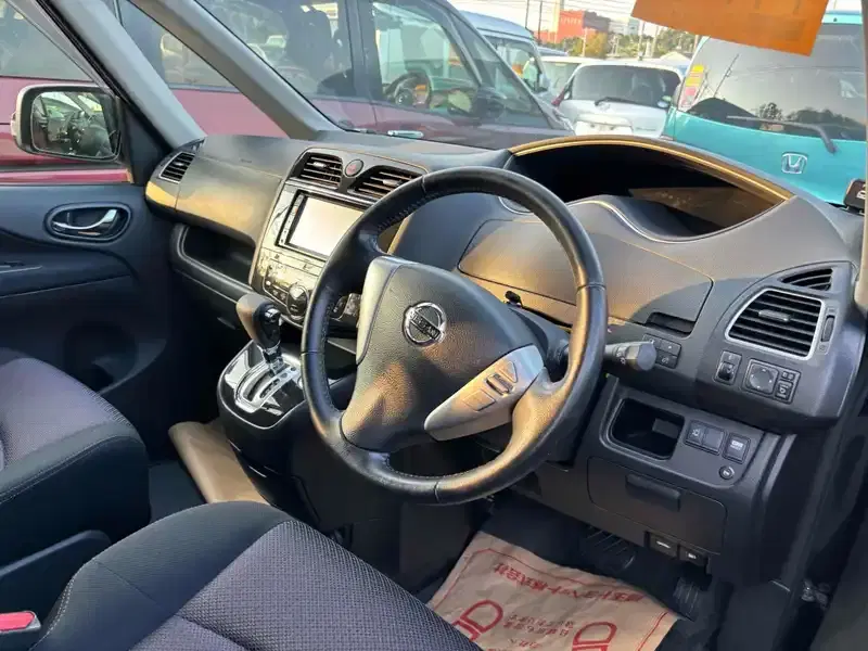 NISSAN SERENA HIGHWAY STAR S HYBRID Image 16