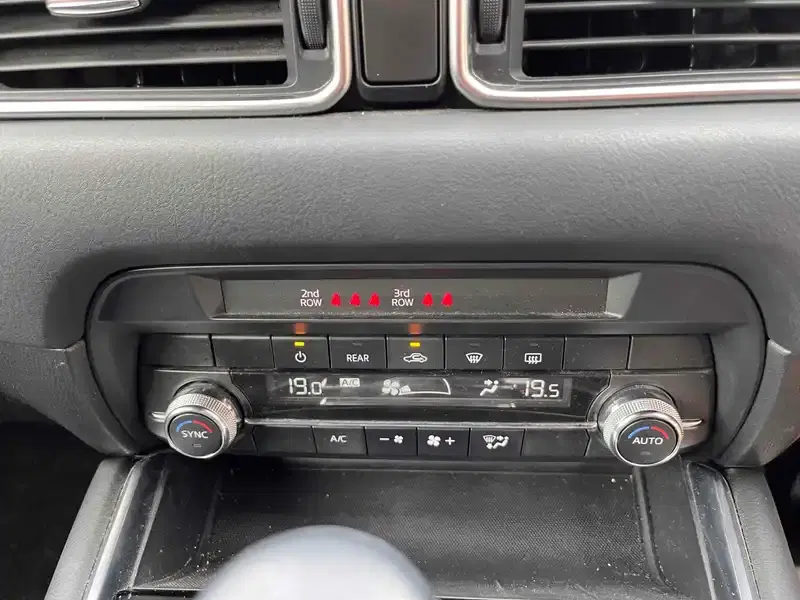 MAZDA CX-8 25S Image 9