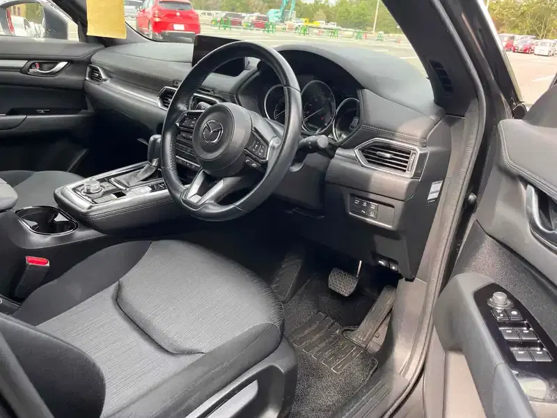 MAZDA CX-8 25S Image 6