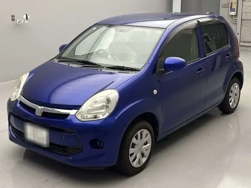 2016 Toyota PASSO 67,000 km