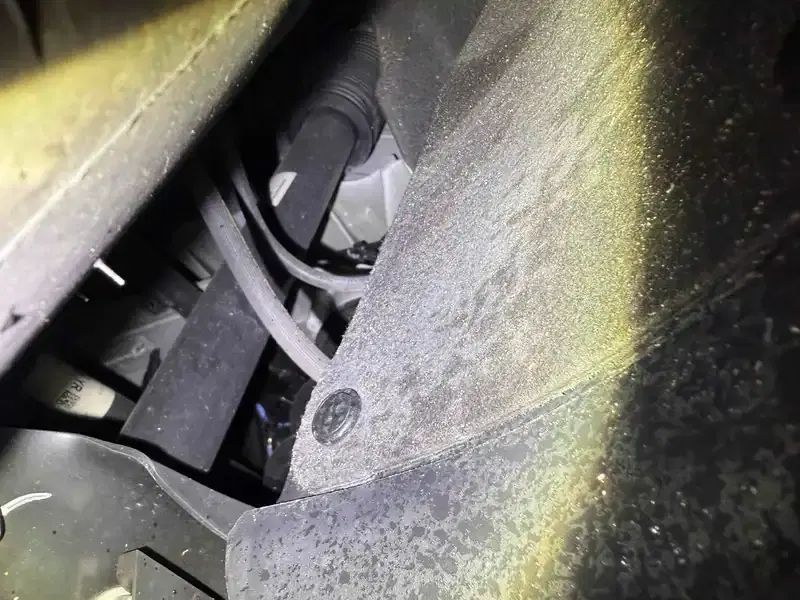 TESLA MODEL Y RWD Image 18