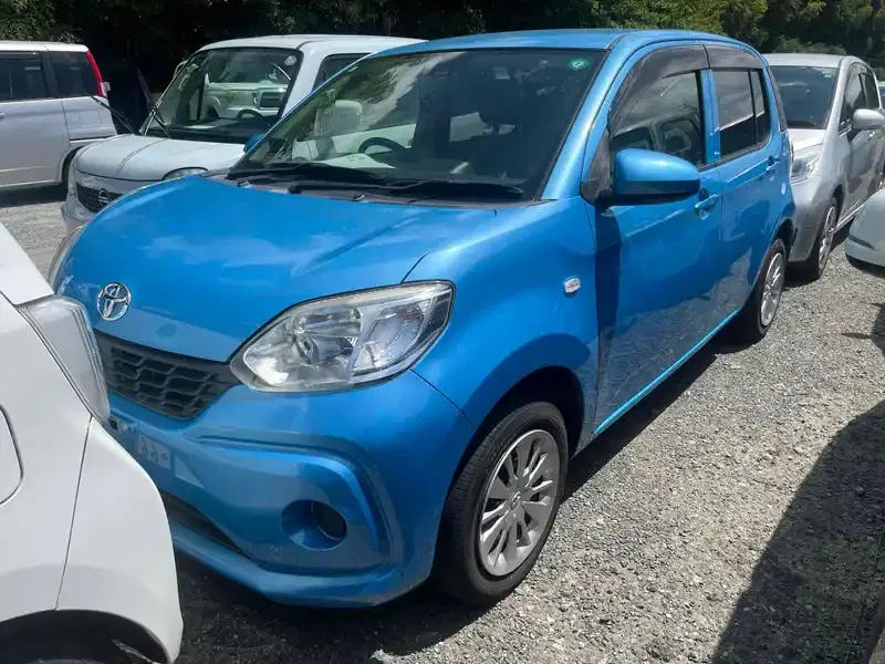 2016 Toyota PASSO 74,000 km