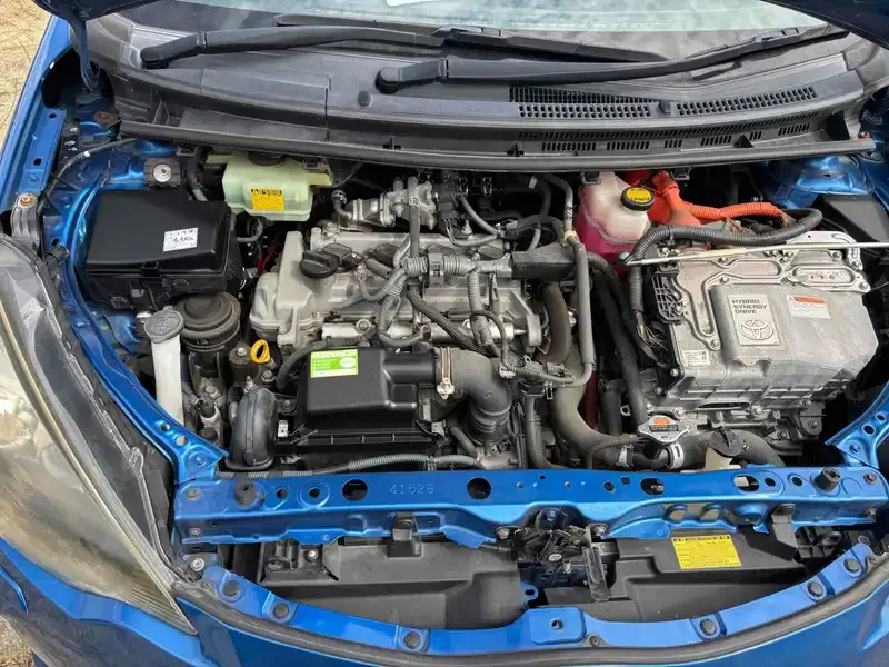TOYOTA AQUA S SMART ENTRY NAVI READY PACKA Image 17