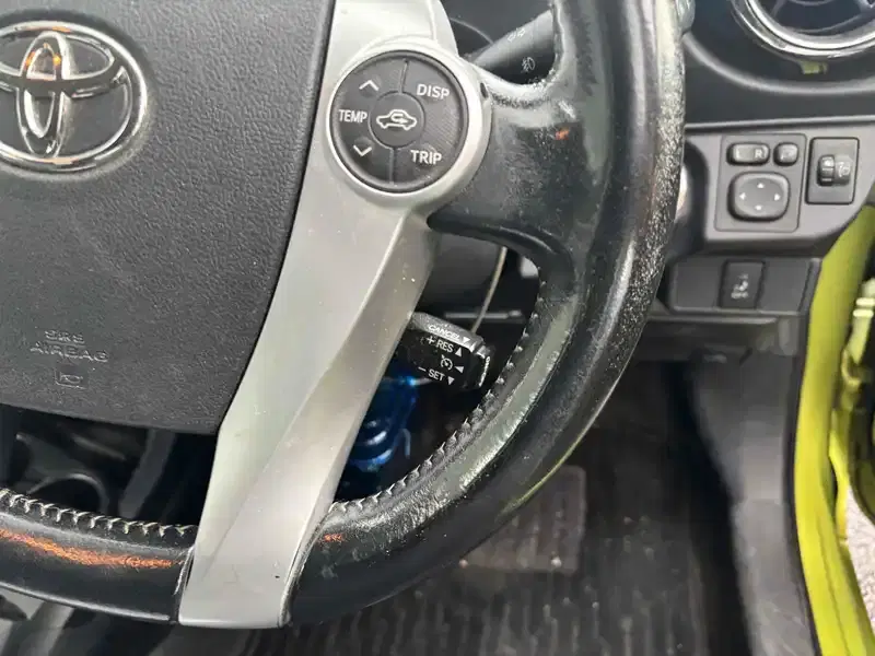 TOYOTA AQUA G BLACK SOFT LEATHER SELECTION Image 10