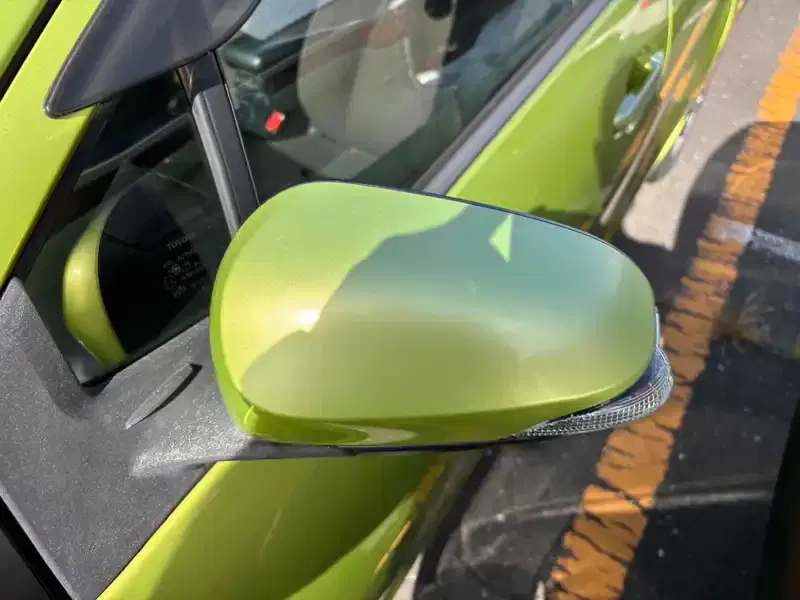 TOYOTA AQUA G Image 12