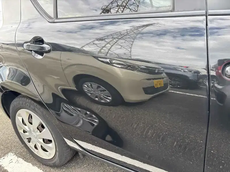 TOYOTA AQUA G Image 10