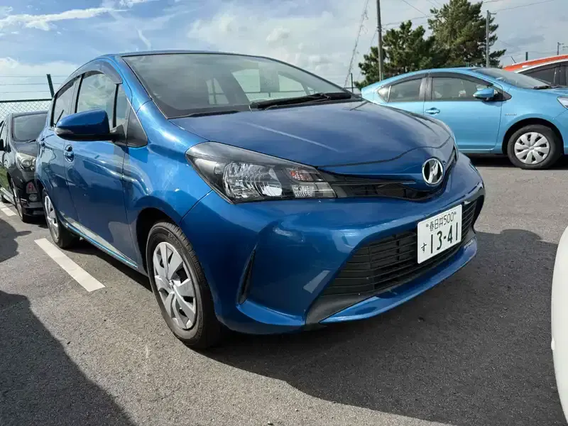 2015 Toyota VITZ 13,000 km