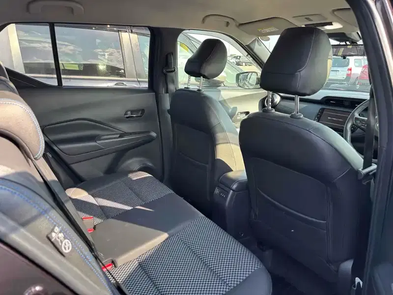 NISSAN KIX X Image 4