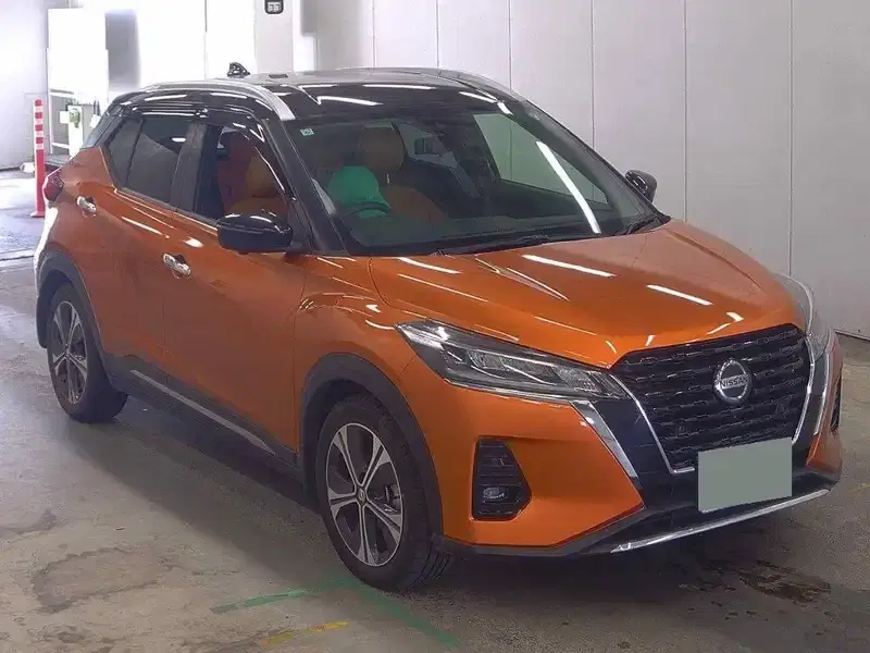 2021 Nissan KICKS 5D 53,000 km