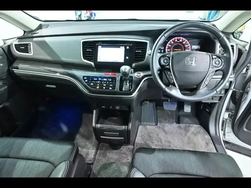 HONDA ODYSSEY ABSOLUTE EX Image 3