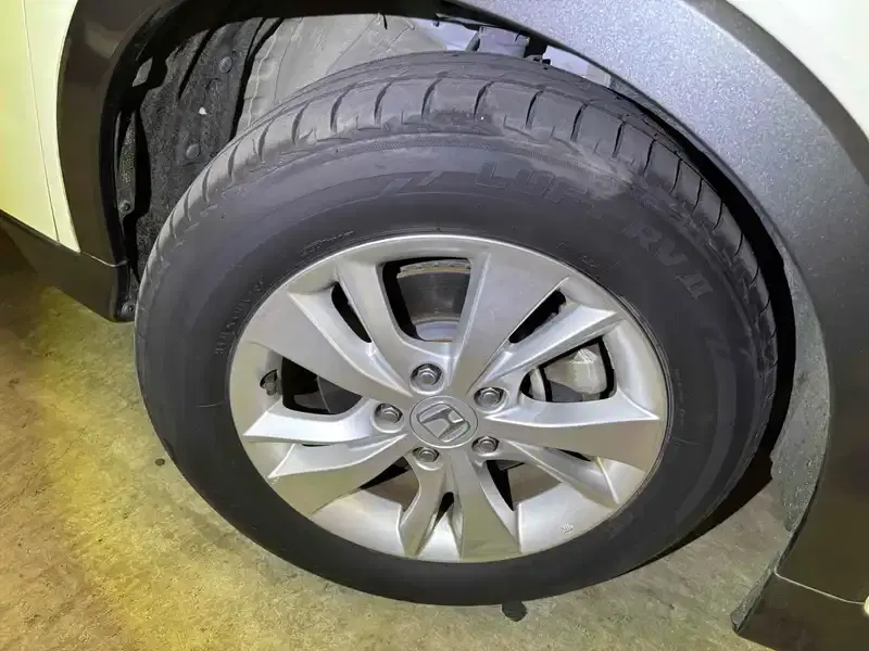 HONDA VEZEL HYBRID X Image 11
