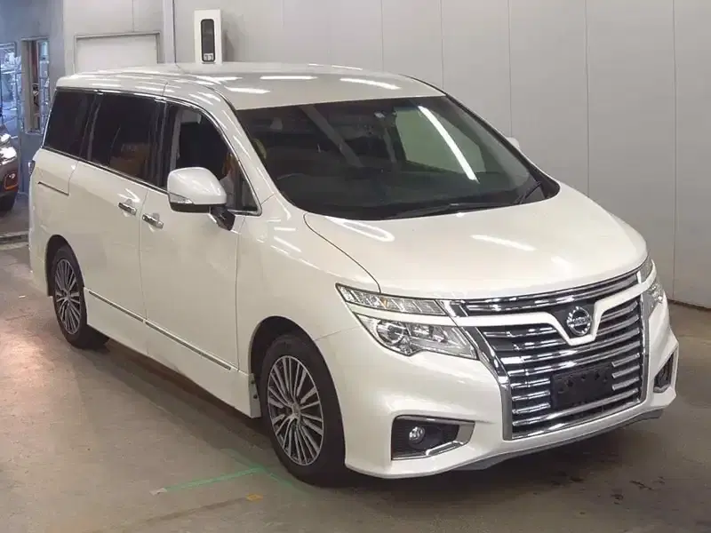 2015 Nissan ELGRAND 71,081 km
