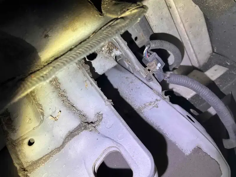 NISSAN ELGRAND 250 HIGHWAY STAR S Image 33