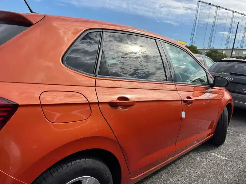 VOLKSWAGEN POLO COMFORTLINE  LTD Image 8