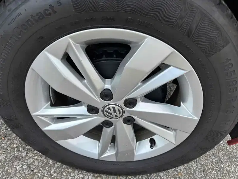 VOLKSWAGEN POLO COMFORTLINE  LTD Image 10