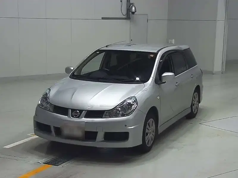 2016 Nissan WINGROAD 113,000 km