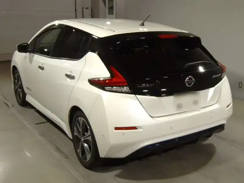 NISSAN LEAF G Image 7