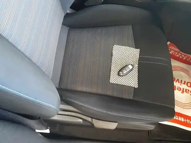 NISSAN LEAF X Image 9