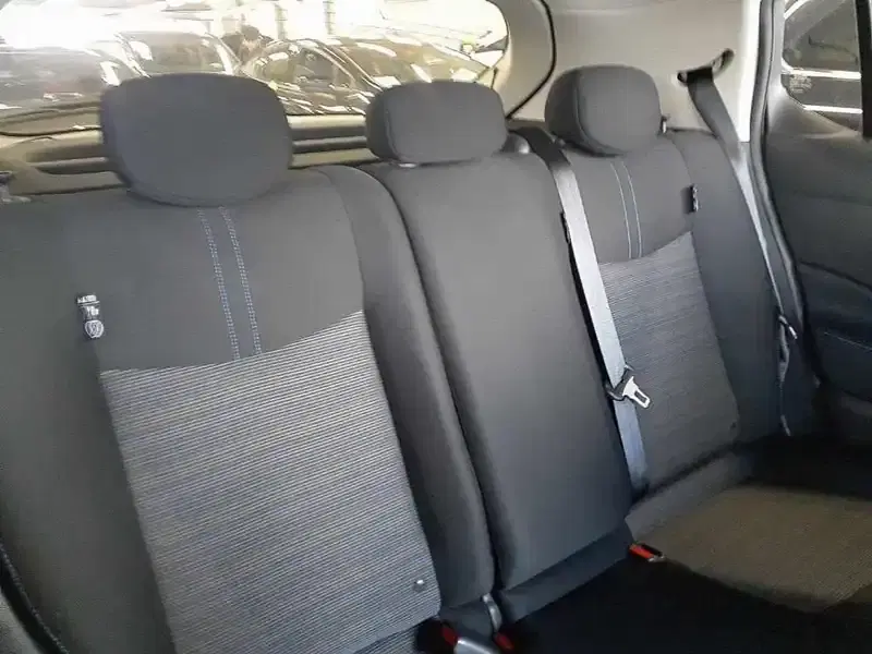 NISSAN LEAF X Image 6