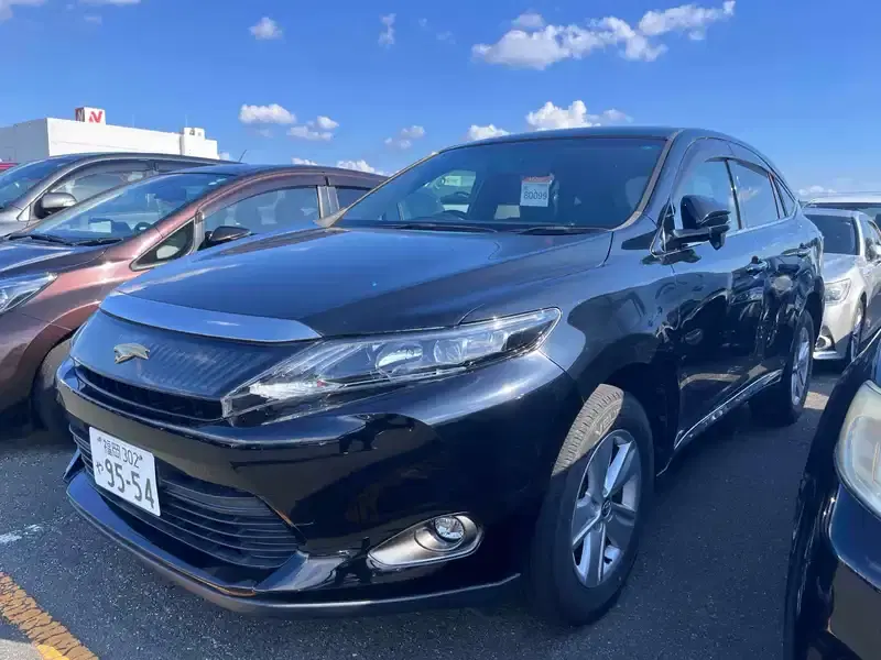 2017 Toyota HARRIER 98,000 km
