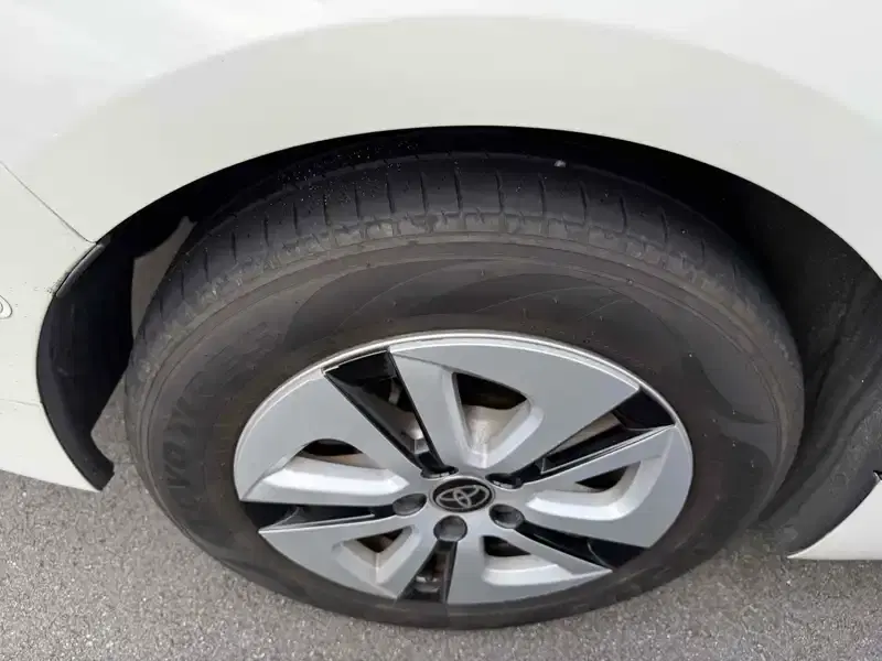 TOYOTA PRIUS A Image 16