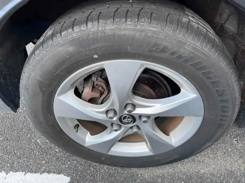 TOYOTA C-HR S Image 13