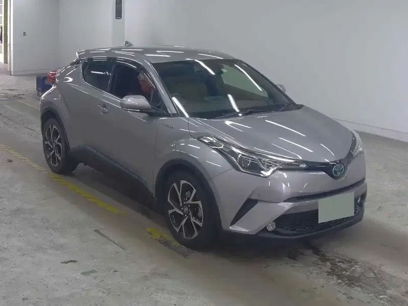 TOYOTA C-HR G Image 3