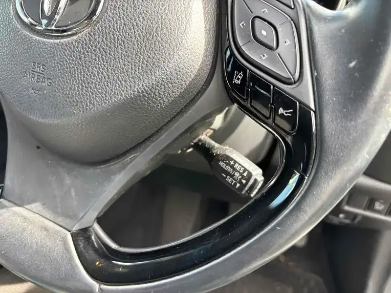 TOYOTA C-HR S LED PACKAGE Image 13